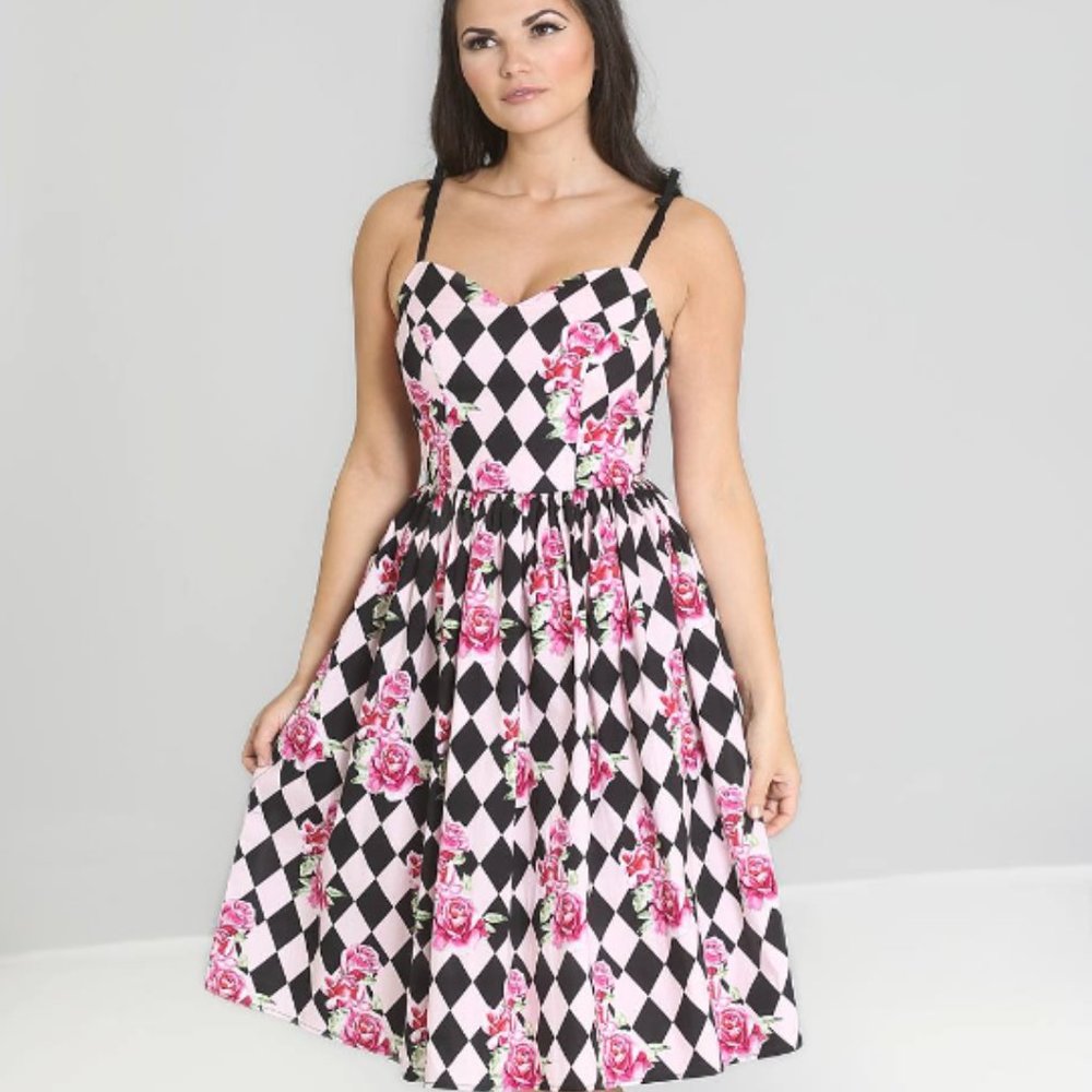Hell Bunny Harlequin 50’s Dress rose 🌹 print NWOT